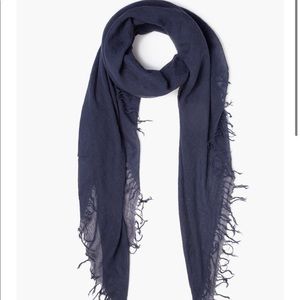 Chan Luu lightweight cashmere scarf